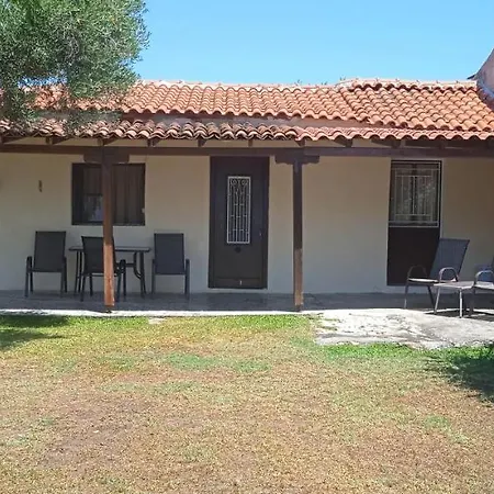 Lemonishouse By The Sea 2 * Nea Skioni